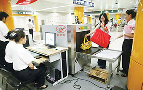 全國軌道交通、快遞等行業發展迅速，快遞X光安檢機出招！